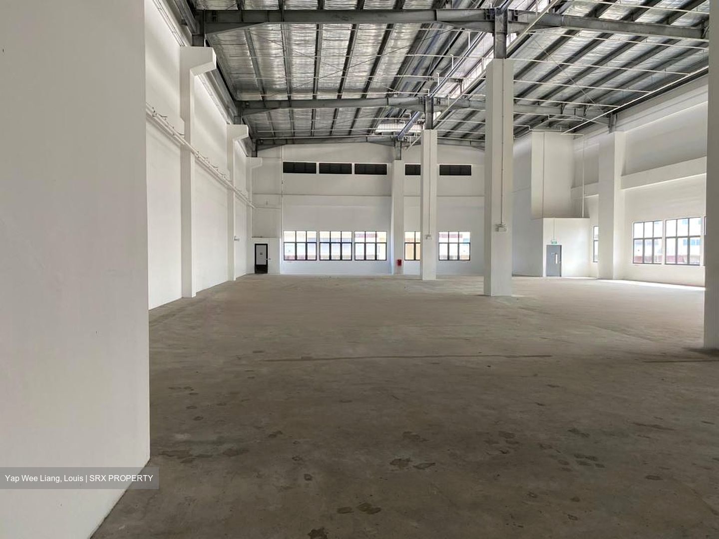 LINER (D22), Factory #460757081